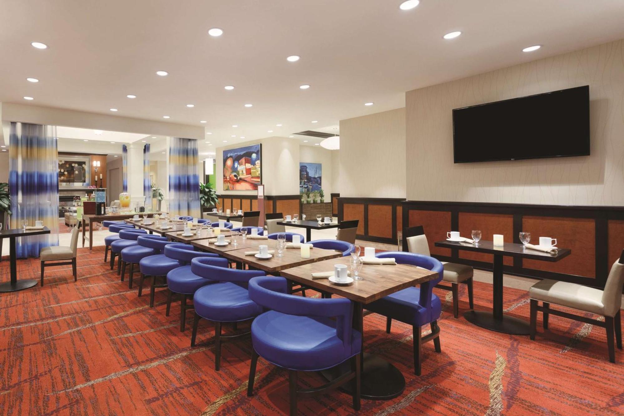 Hilton Garden Inn פולס צ'רץ' מראה חיצוני תמונה